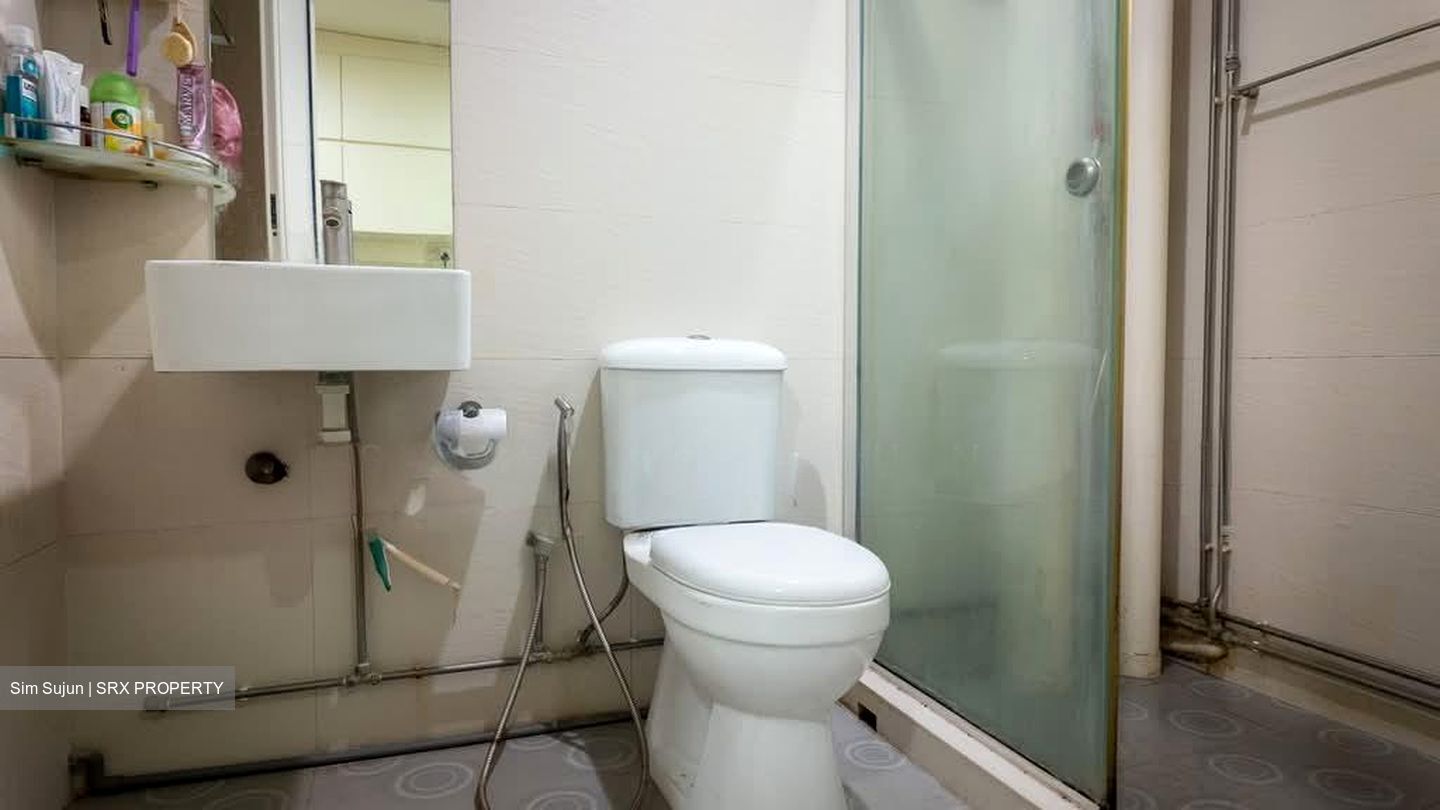 Blk 302C Anchorvale Court (Sengkang), HDB Executive #574137811